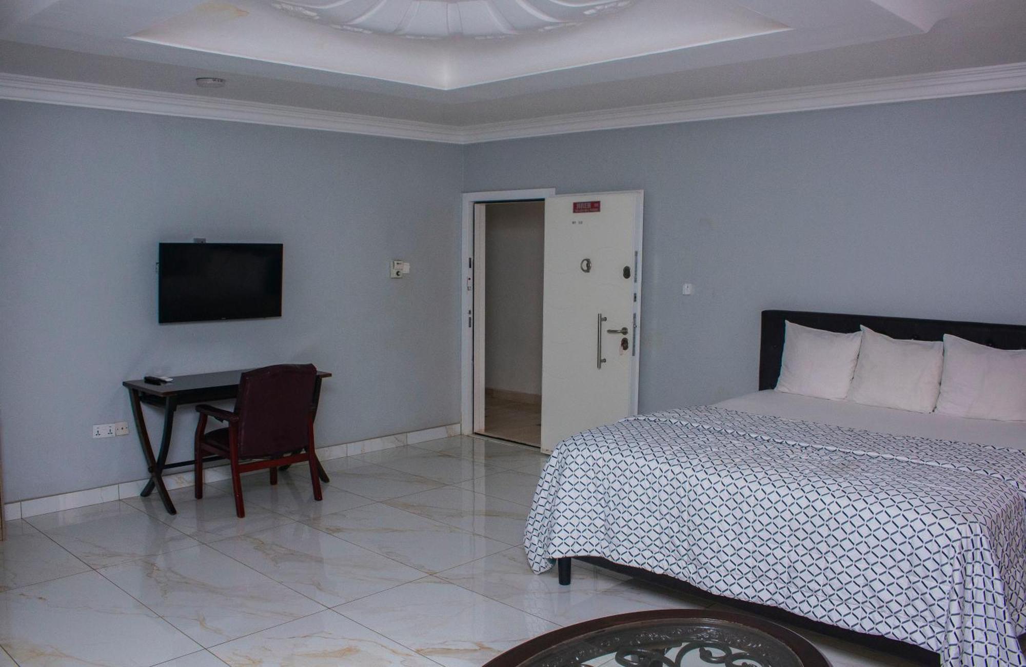 Adonai Hotel Tema Εξωτερικό φωτογραφία