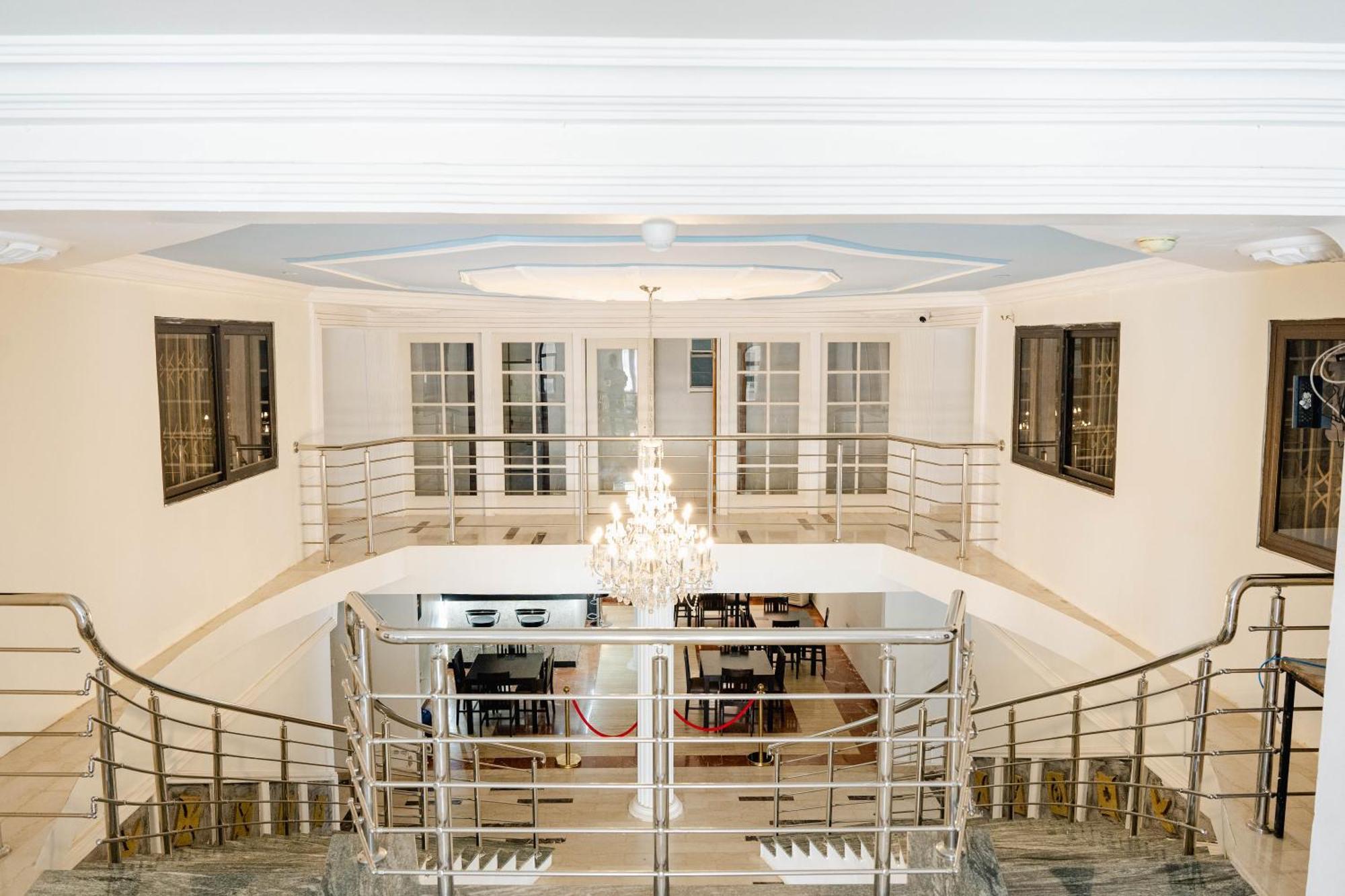 Adonai Hotel Tema Εξωτερικό φωτογραφία