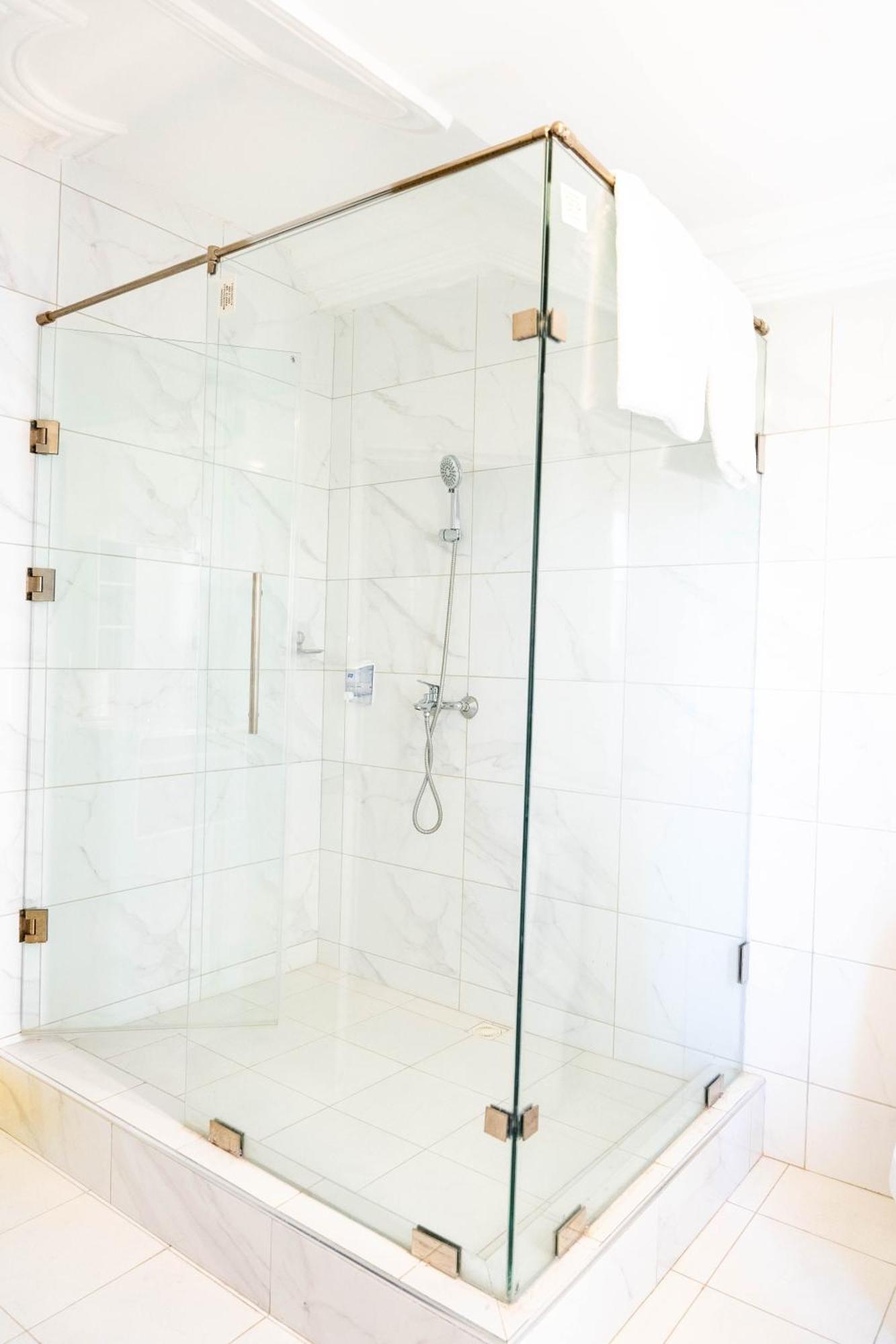 Adonai Hotel Tema Εξωτερικό φωτογραφία