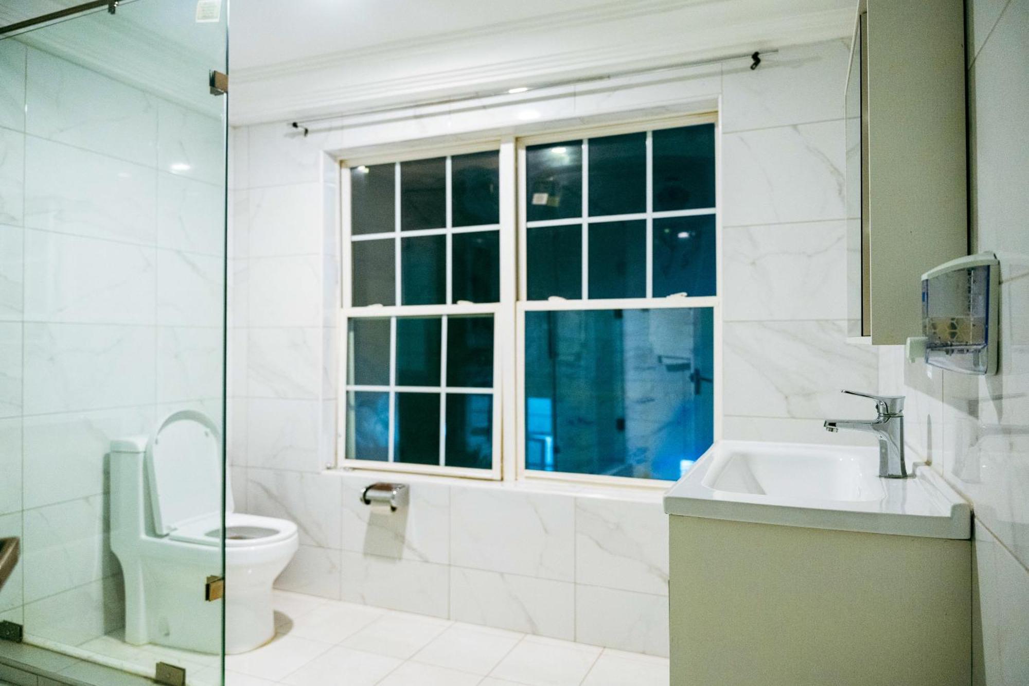 Adonai Hotel Tema Εξωτερικό φωτογραφία
